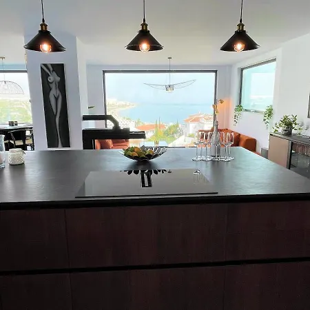 Luxury With Panoramic Views And Infinity Pool וילה