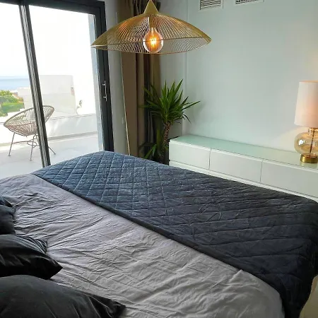 Luxury With Panoramic Views And Infinity Pool וילה *